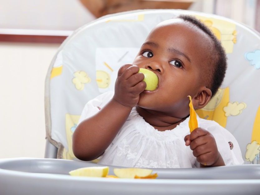 Quand consulter avec bébé? – Bébé mange seul